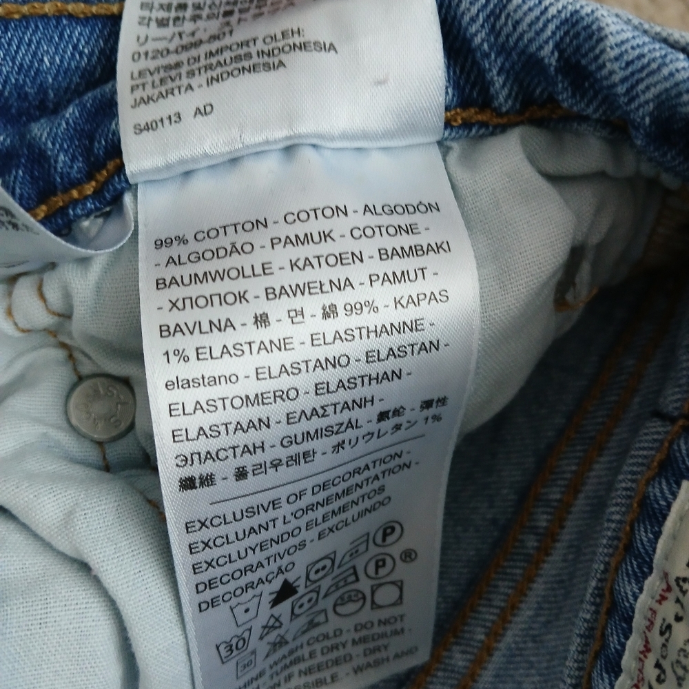 Levi 501 Skinny Jeans Size 28x28 Medium Wash - Picture 5 of 12